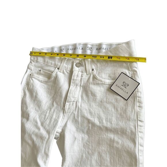 RAFAELLA WHITE DENIM CUFFED BERMUDA SHORT Size 6 - Picture 3 of 5